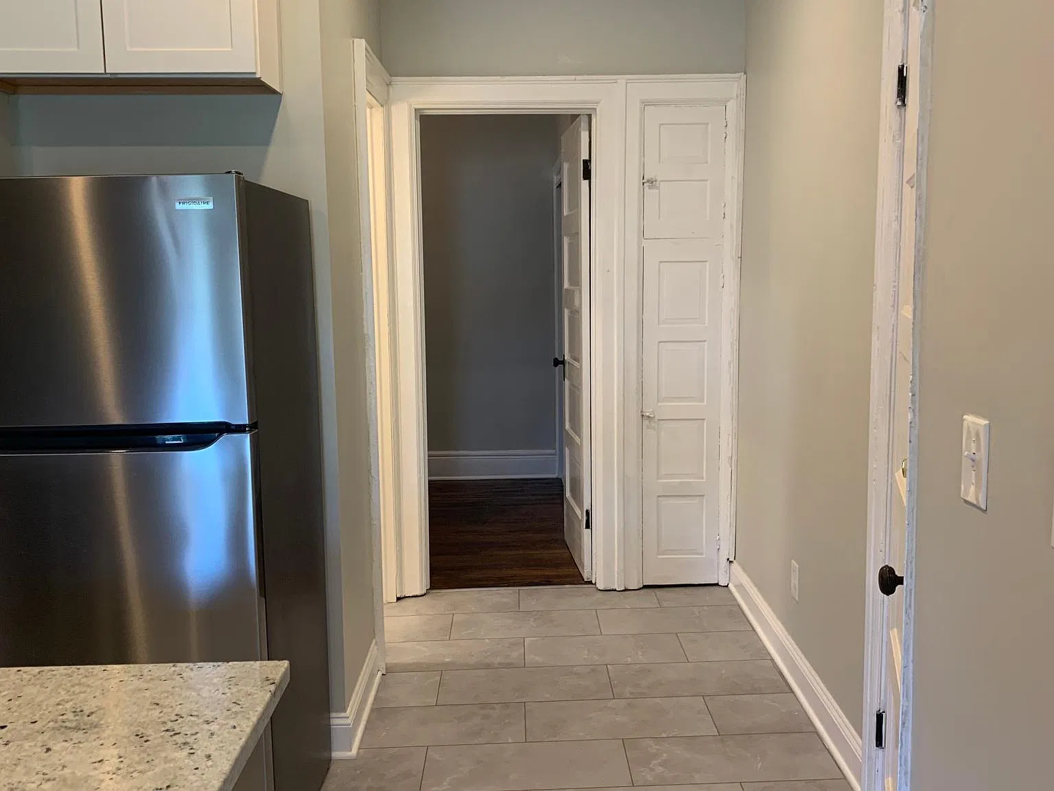 52 Whitney Pl — Photo 4