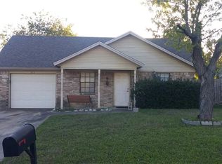 813 Blue Ridge Dr, Burleson, TX 76028