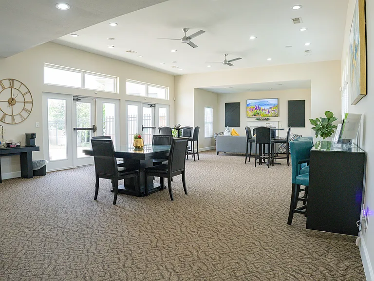 3168 Clubhouse Dr — Photo 25