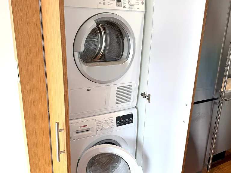 400 E 54th St #31B — Photo 21