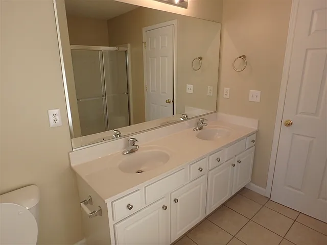 2713 Gross Ave — Photo 11