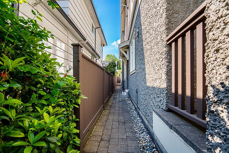 Vancouver House for rent - 2 Bedrooms — photo 6
