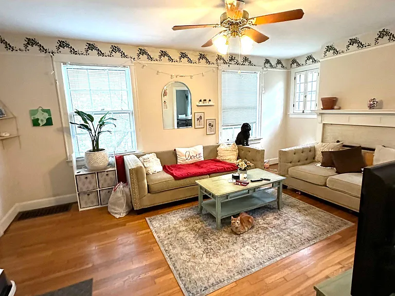 131 S Pickens St #3 — Photo 8