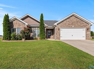 106 Sugarberry Trl, Hazel Green, AL 35750