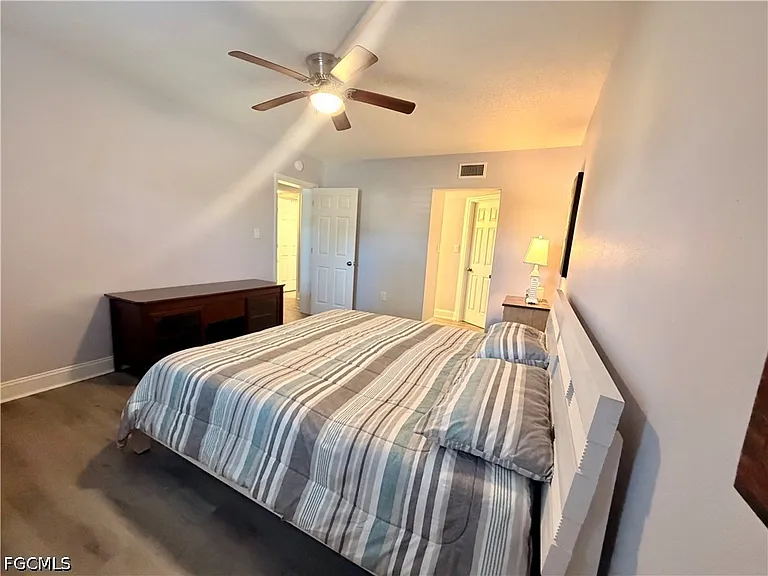 4912 Vincennes St #103 — Photo 22