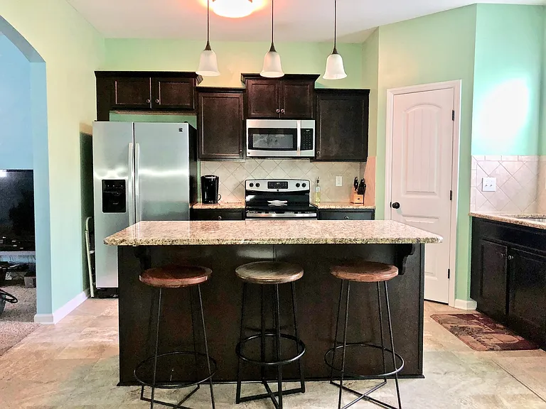 452 Prairie Ln — Photo 6
