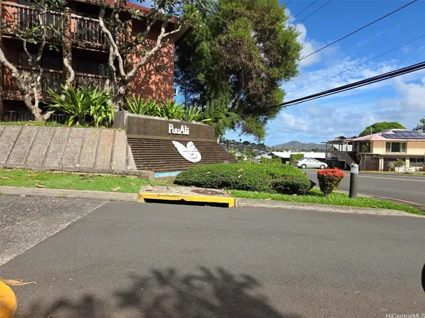 46-049 Aliianela Pl APT 1712, Kaneohe, HI 96744