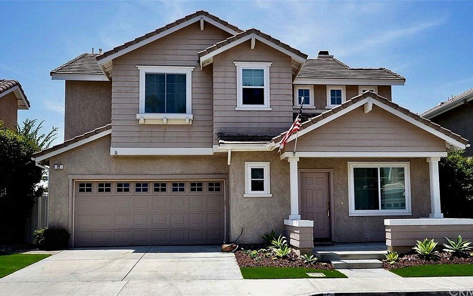 1st image of 22 Carrelage Ave