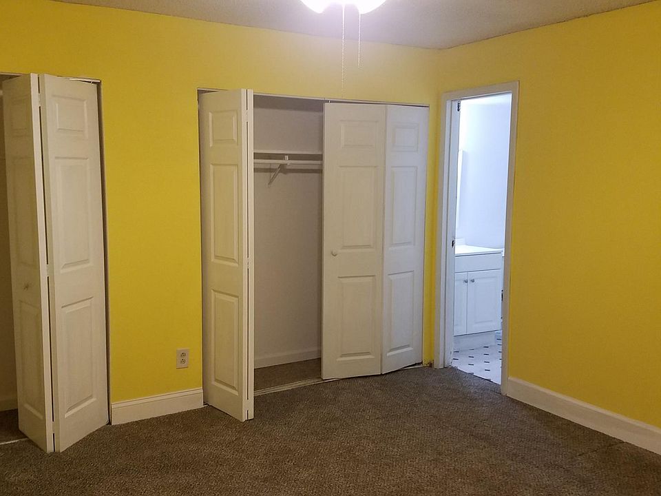 Master Bedroom & Bathroom
