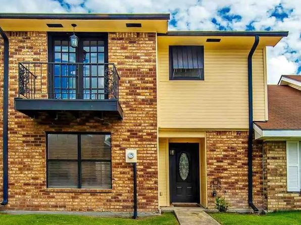 223 N French Quarter Dr