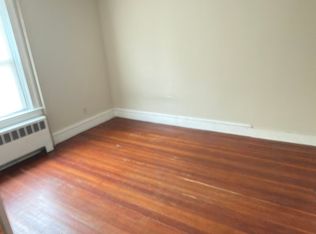 229-231 Baker St, Providence, RI 02905