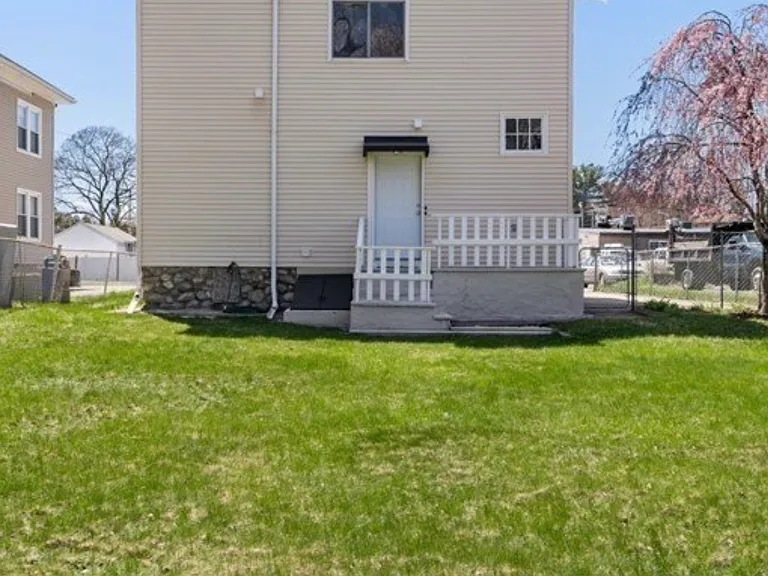 2 Belisle Ave #2 — Photo 8