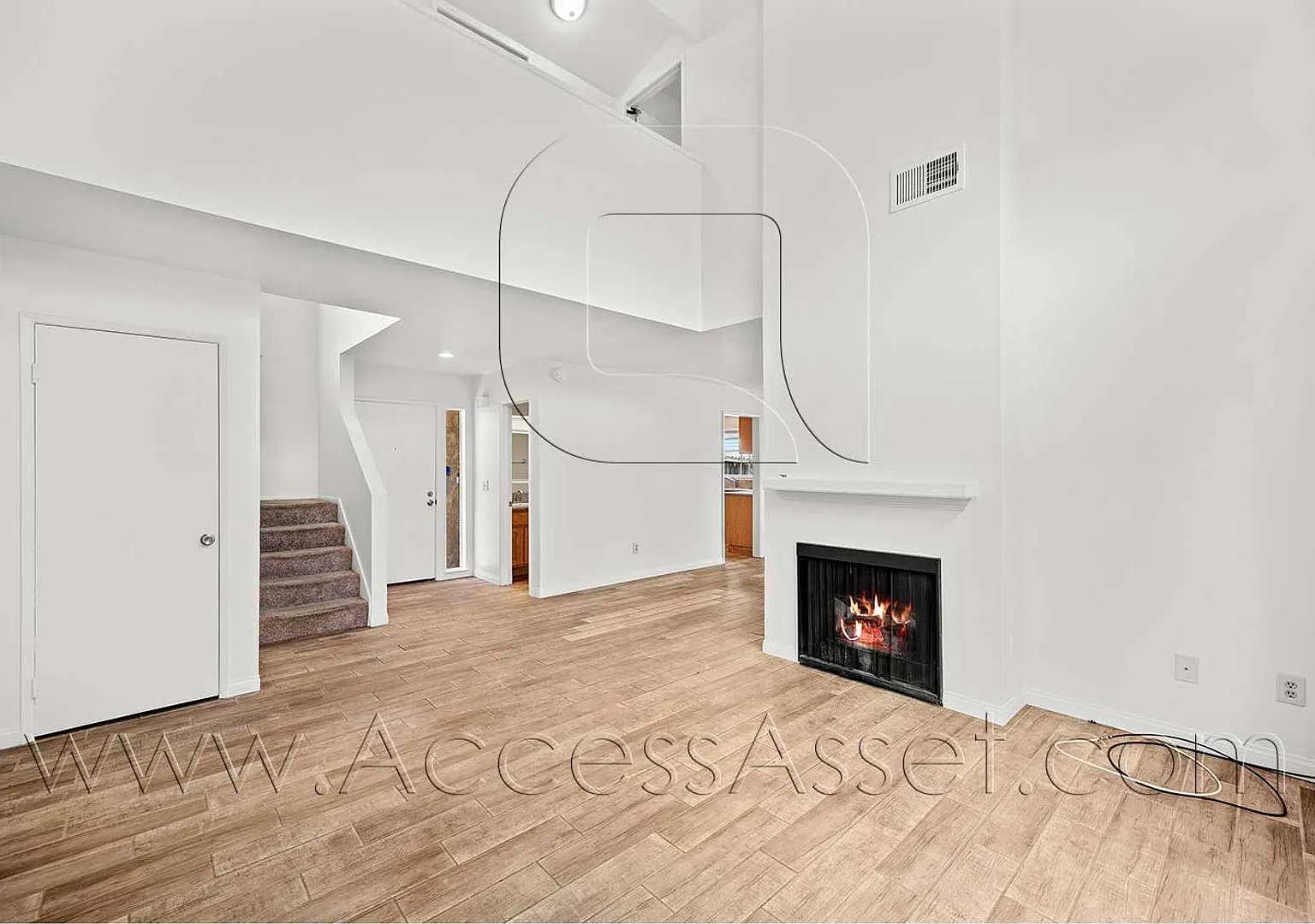 Two-Story Condo with Private Yard in Lake Elsinore — Photo 4