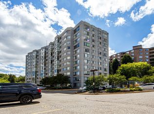 270 Davis Dr, Newmarket, ON L3Y8K2