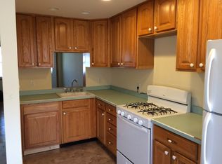 114 Spring Valley Rd, Darby, PA 19023