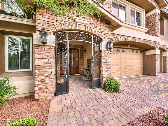 3rd image of 11068 Gaelic Hills Dr