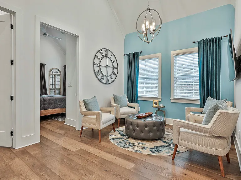 385 Sage Ln — Photo 13