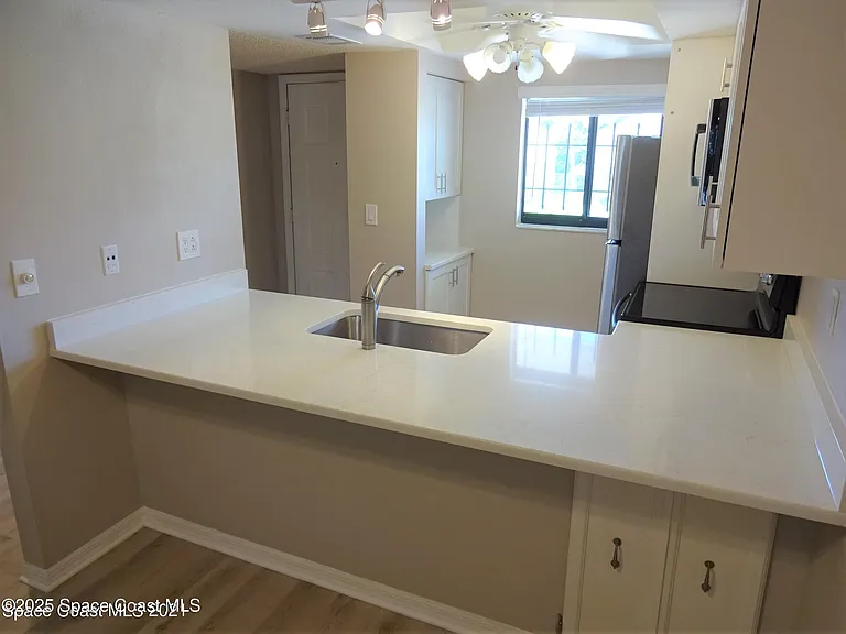 1720 Murrell Rd #217 — Photo 5