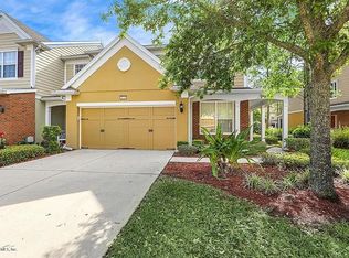 4231 Metron Dr, Jacksonville, FL 32216