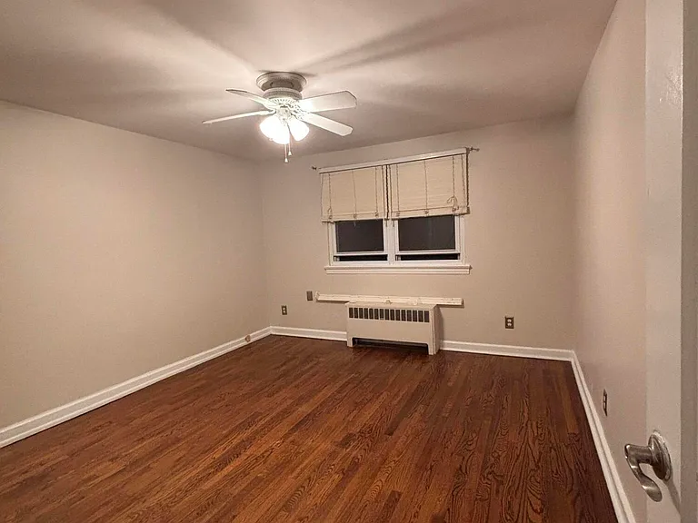 139 Manor Dr — Photo 7