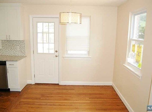 4th image of 7-2 Harrison Dr