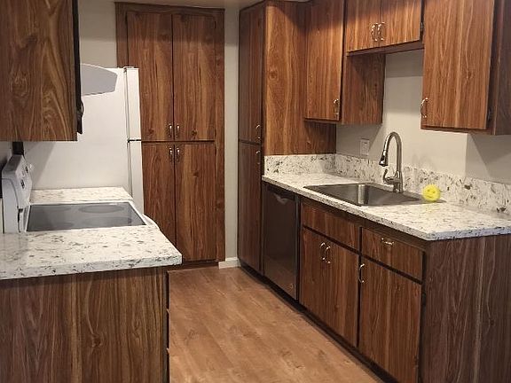 renovated kitchen (all appliances included)