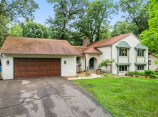 8119 Lower 129th Ct, Apple Valley, MN 55124