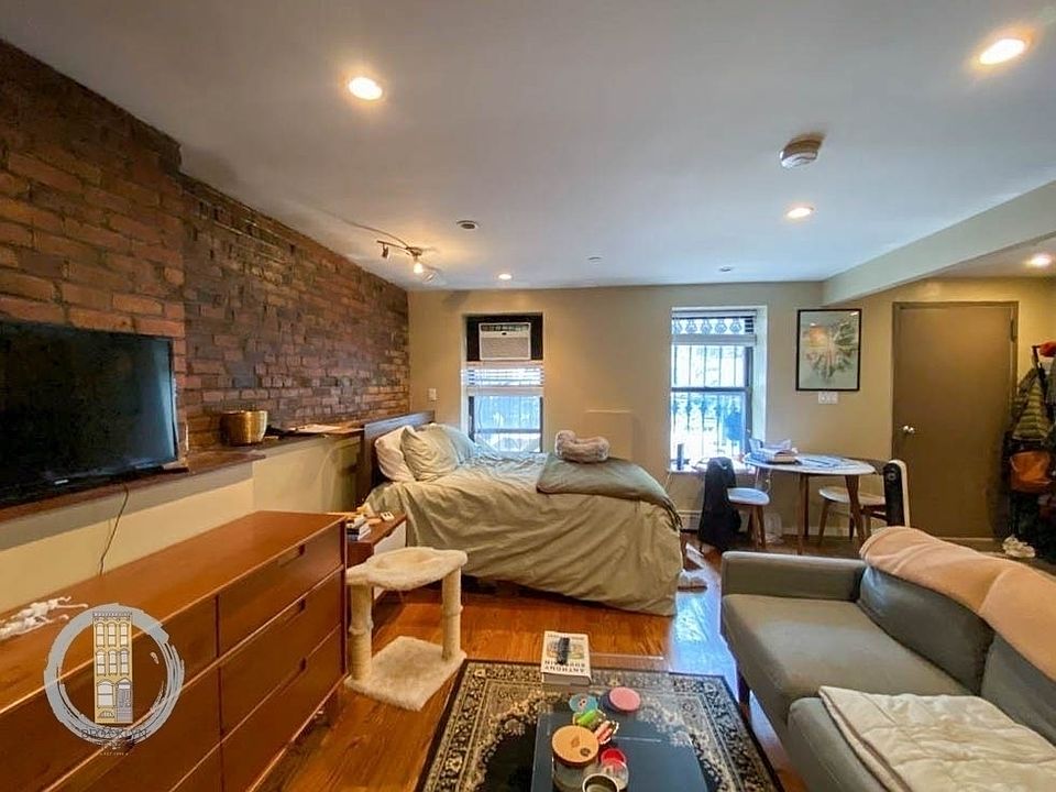 1st image of 310 Clifton Pl #1F