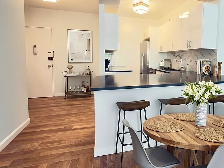 80 Park Ave #3H — Photo 3