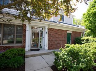 1865 Norhardt Dr, Brookfield, WI 53045