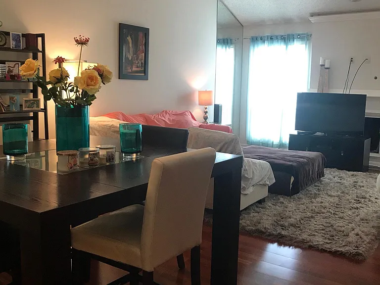 697 Serramonte Dr — Photo 24
