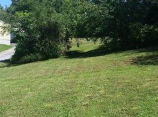 62 Pencil Ln, Cullowhee, NC 28723