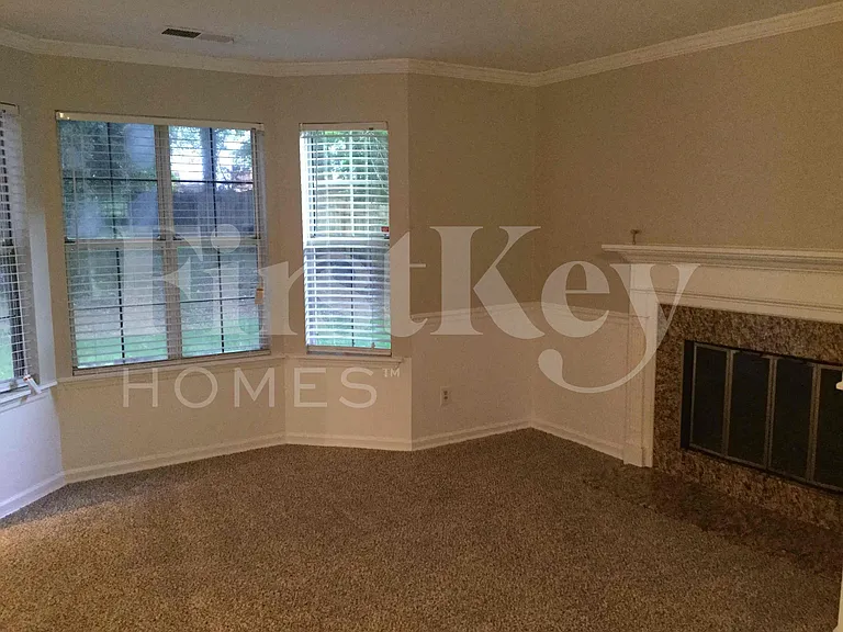 535 Sherwood Oaks Rd — Photo 5