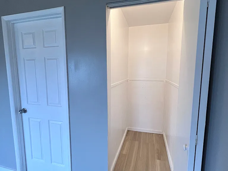 28562 Burrough Valley Rd — Photo 6