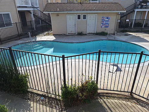 510 E Vine St #M Photo 1