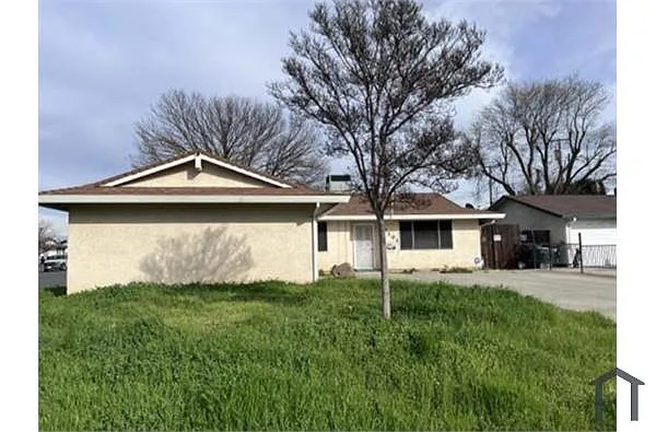 7101 Chandler Dr photo 1
