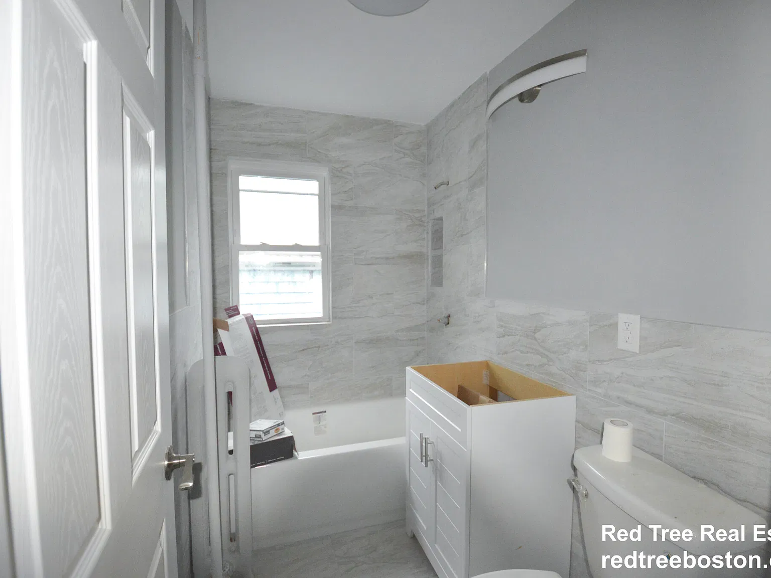 159 Hillside St — Photo 4