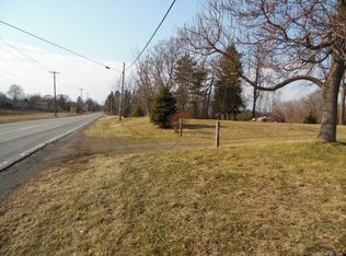 160 Packwood Rd, Geneva, NY 14456