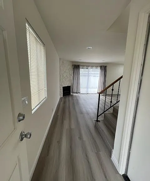 7893 Cerritos Ave — Photo 69
