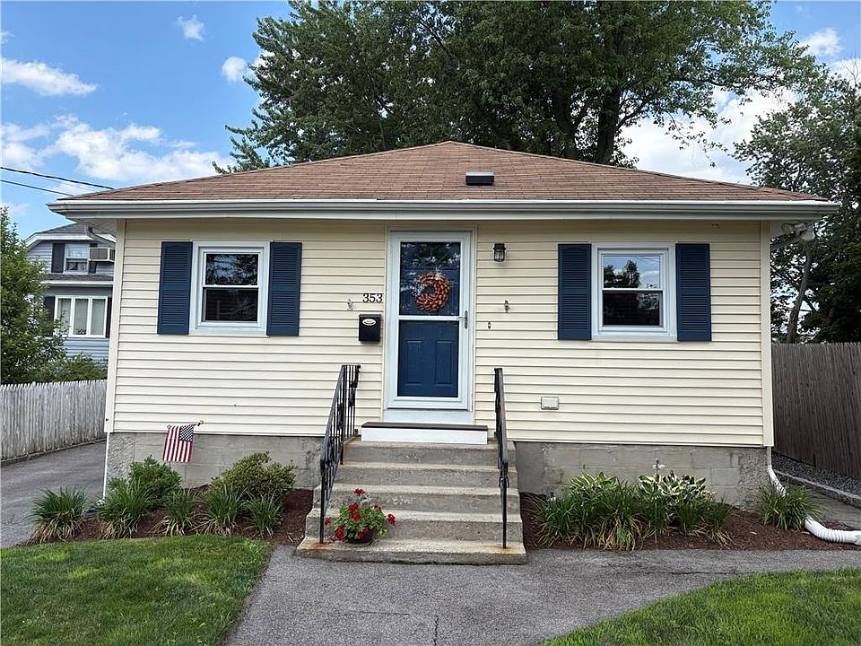 1st image of 353 Massasoit Ave