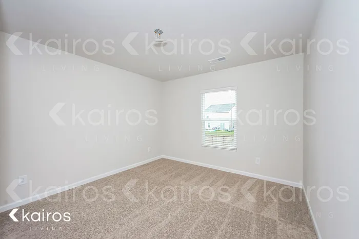 607 Wild Tulip Ct — Photo 12