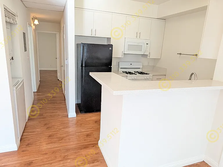 6717 W 86th Pl #2 — Photo 11