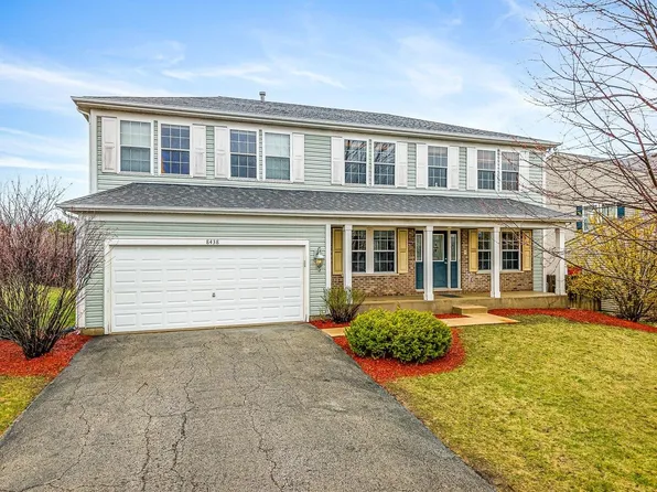 8438 Mitchell Rd, Machesney Park, IL 61115