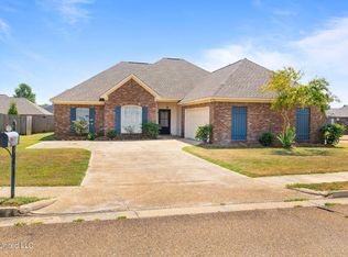 139 Millhouse Dr, Madison, MS 39110