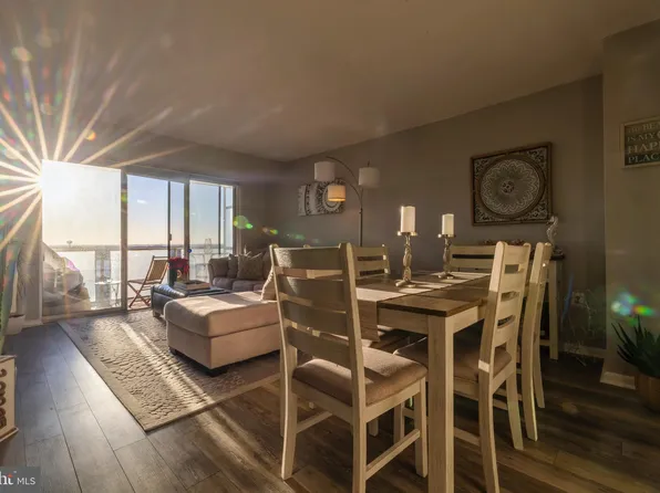 6101 Monmouth Ave APT 1007, Ventnor City, NJ 08406