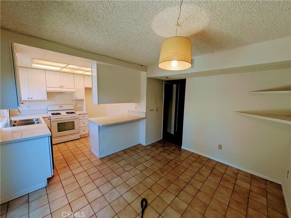 1266 Tarryglen Ln