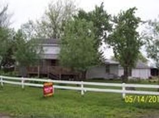 24303 Helium St, La Plata, MO 63549