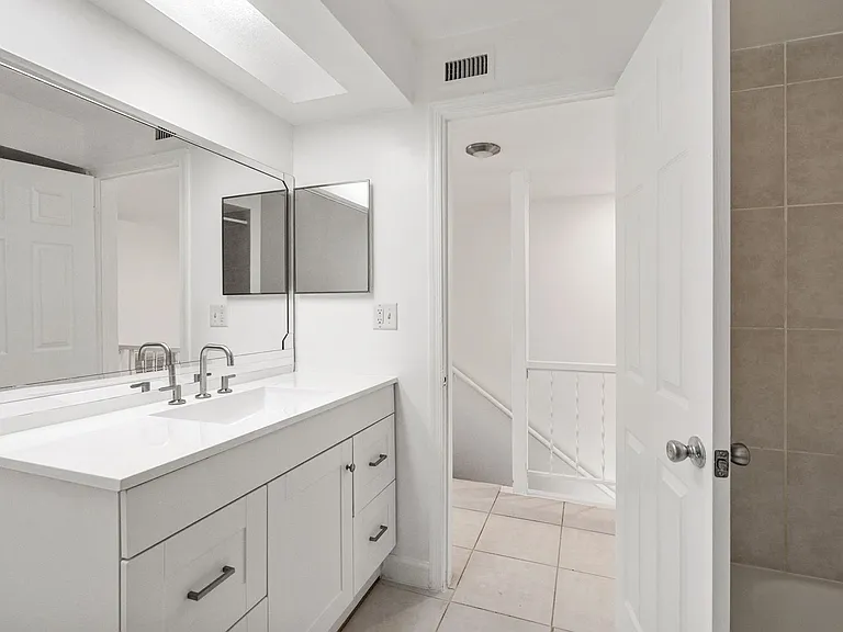 Vista Townhomes — Photo 13
