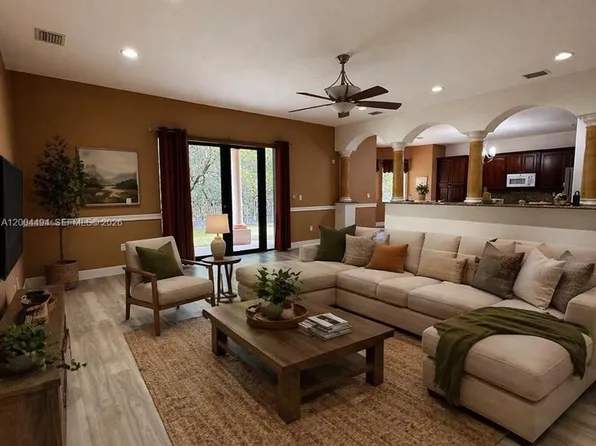 7441 SW 187th St, Cutler Bay, FL 33157