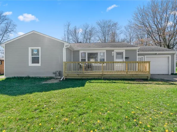 914 Pinecrest Rd, Girard, OH 44420